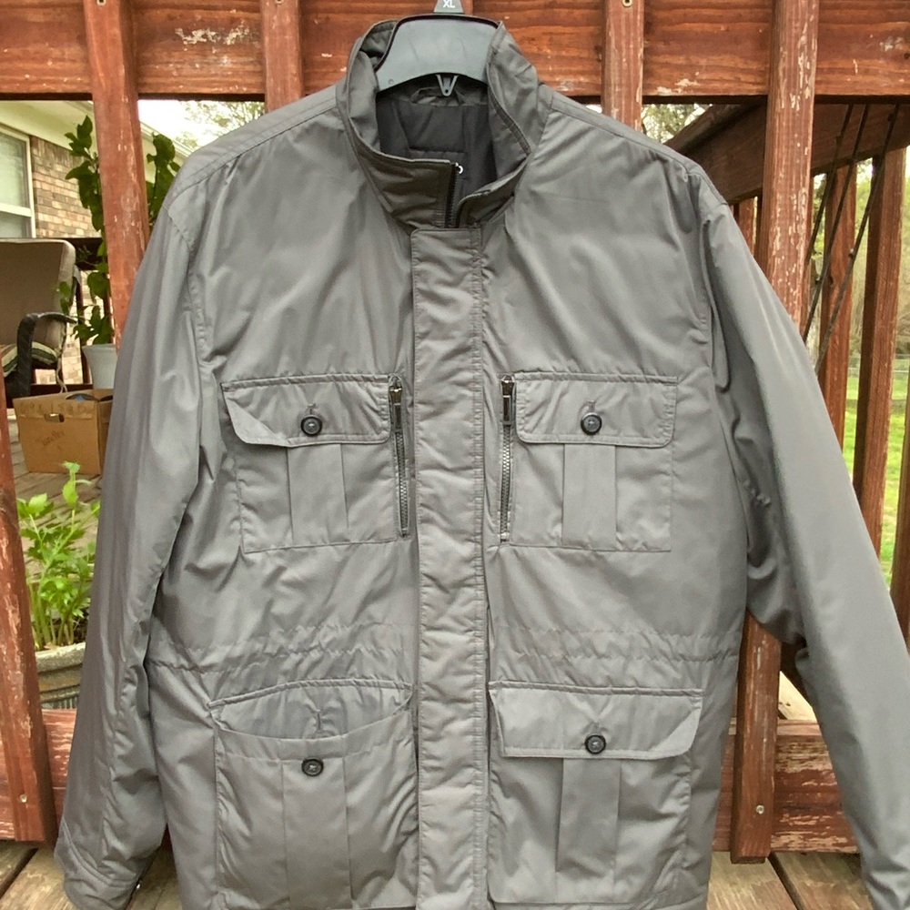 Men's Gray Jacket